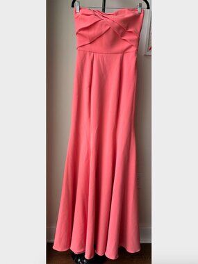 Marchesa Notte NWT Coral Strapless Maxi Dress w/ Twist Crossover Bodice - Size 4